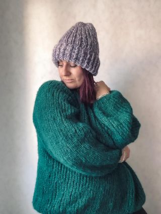 Fialová čepice Merena ❤️ Vlněná, teplá tak akorát, lehoučká a hemňoučká jak by řekly moje děti! Když ji nebudeš prát v...